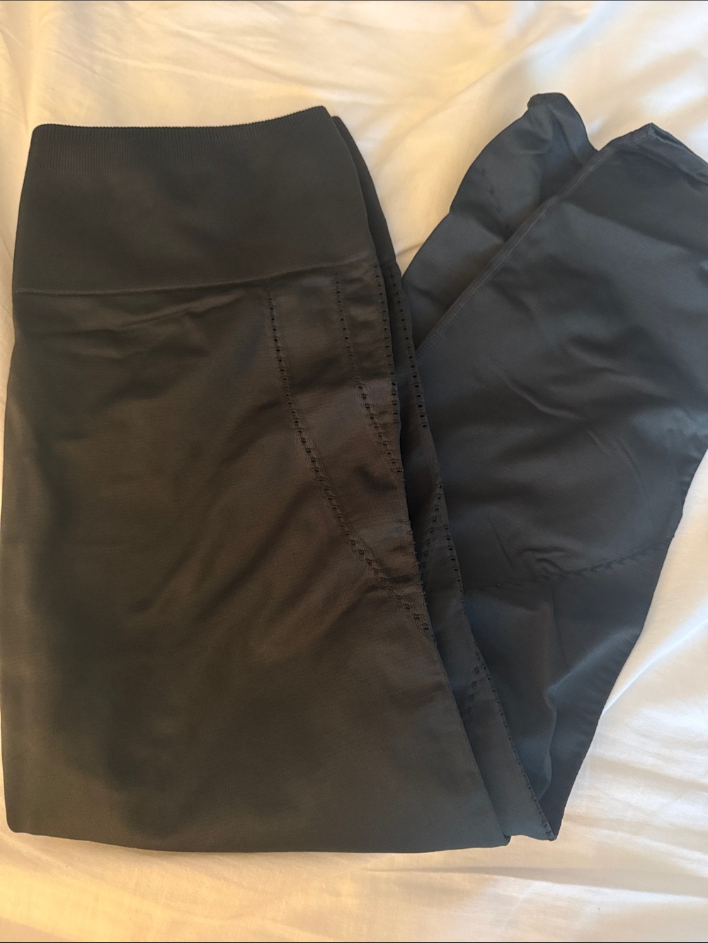 Fabletics Black High-Waist Leggings with Subtle Seam Detail